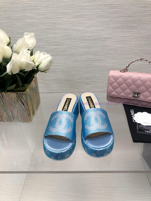 Chanel 24p Spring/Summer New Product Thick Bottom Full Diamond Dragging Lazy One Line Slippeb4roecox