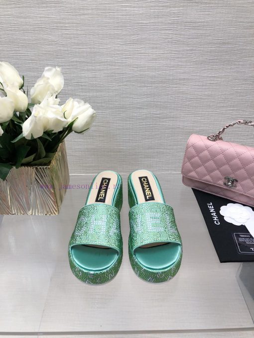 Chanel's Spring/Summer 24 New Product Thick Bottom Full Diamond Dragging Lazy One Line Slipp5v6rk07z