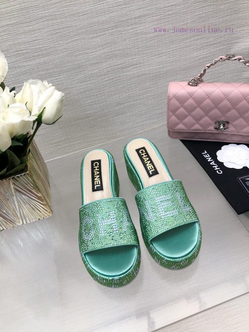 Chanel's Spring/Summer 24 New Product Thick Bottom Full Diamond Dragging Lazy One Line Slipp5v6rk07z - Image 3