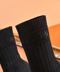 The new L ️ V socks and boots have been shipped, with high-end fly woven upper/rose/rose uppfk2w3m32