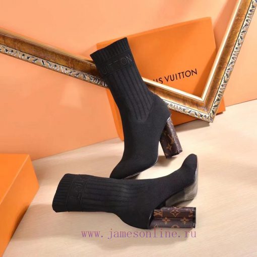 The new L ️ V socks and boots have been shipped, with high-end fly woven upper/rose/rose uppfk2w3m32 - Image 7