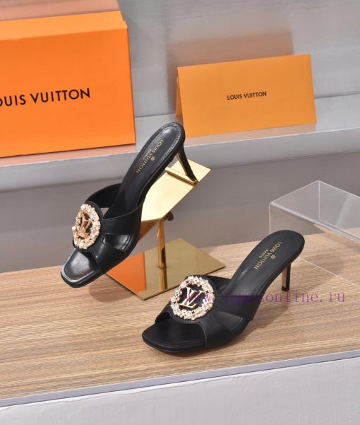 LV sandals have been shipped with rose/rose official website and updated with LV special olds87tfk3e - Image 8