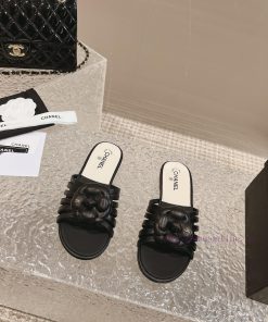 Spot sale𝐂𝐡 * 𝐧𝐞𝐥 23 Top selling productAuthentic gradeShoe upper sheepskinInner sheepskinFogabdlhba