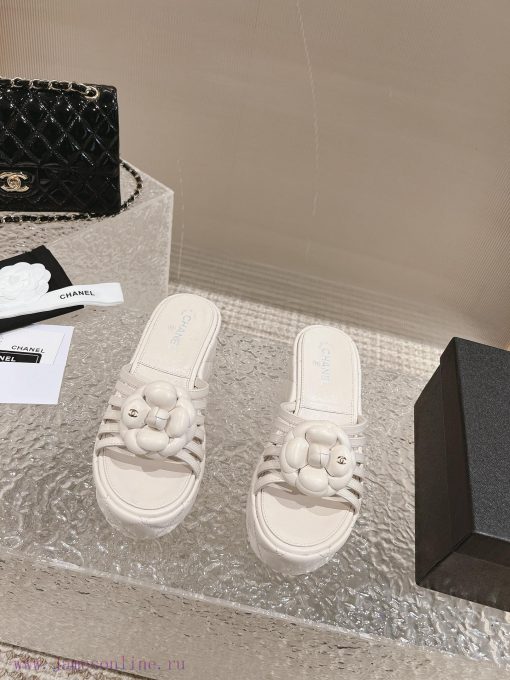 Spot sale𝐂𝐡 * 𝐧𝐞𝐥 23 Top selling productAuthentic gradeShoe upper sheepskinInner sheepskinFo981q19rp - Image 2