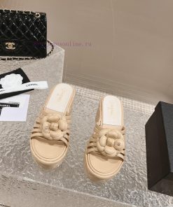 Spot sale𝐂𝐡 * 𝐧𝐞𝐥 23 Top selling productAuthentic gradeShoe upper sheepskinInner sheepskinFova8v76gm