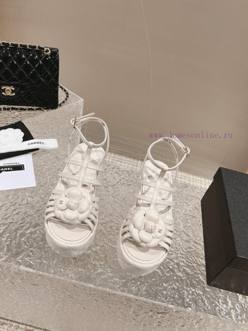 Spot sale𝐂𝐡 * 𝐧𝐞𝐥 23 Top selling productAuthentic gradeShoe upper sheepskinInner sheepskinFom3nopwk3