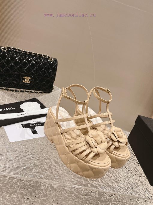 Spot sale𝐂𝐡 * 𝐧𝐞𝐥 23 Top selling productAuthentic gradeShoe upper sheepskinInner sheepskinFovuvhe61r - Image 4