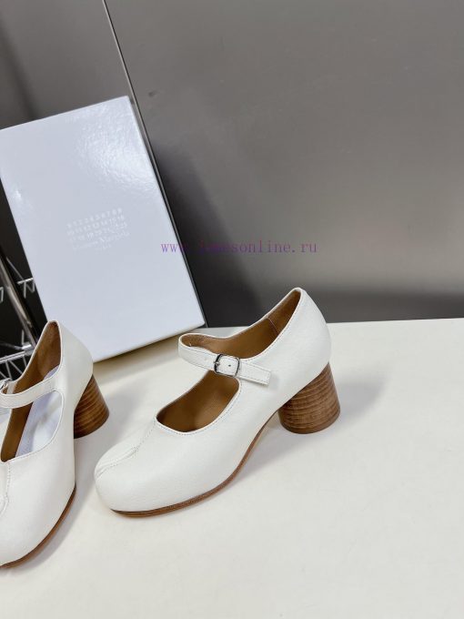 Maison Margiela MM6 tabi split toe shoes2024 New Product Best Buyer Purchasing 11 Perfect Reb2aa26op - Image 4
