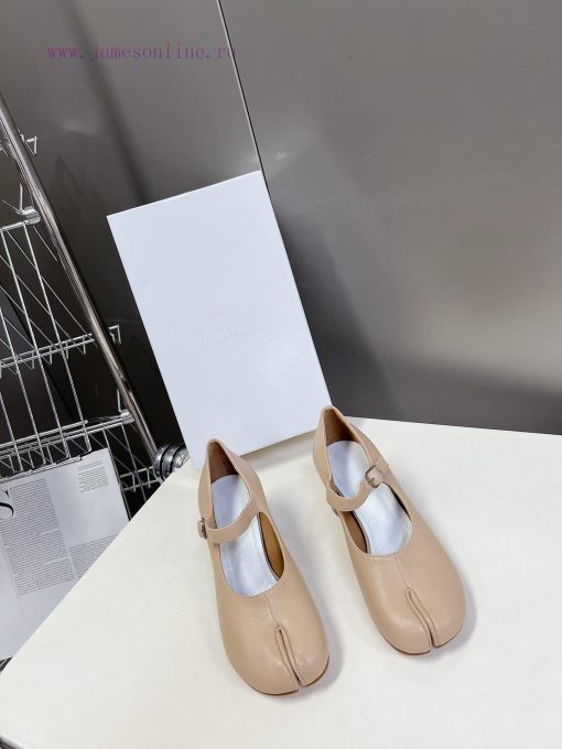 Maison Margiela MM6 tabi split toe shoes2024 New Product Best Buyer Purchasing 11 Perfect Res1qx0ana - Image 2