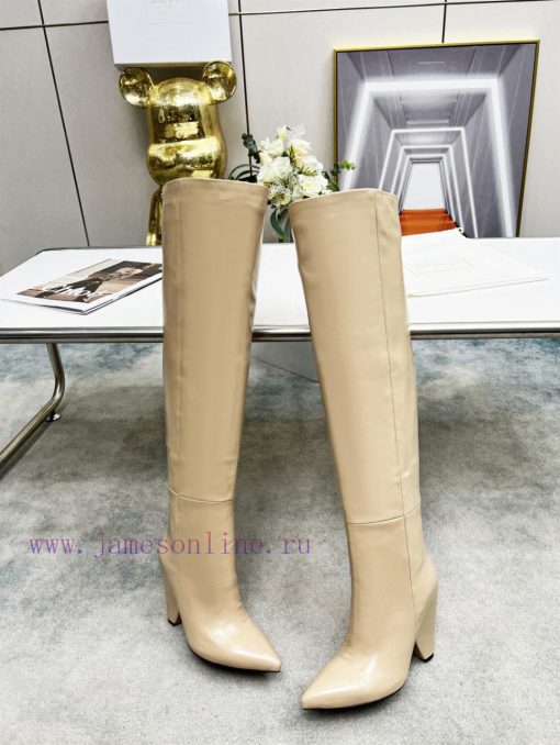 Saint Laurent "𝙎𝙖𝙞𝙣𝙩𝙇𝙖𝙪𝙧𝙚𝙣𝙩, the winter boot designer of 2022 combines the most classic smalq4al9k2m - Image 5
