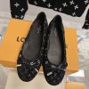 Top Quality LV Louis Vuitton 24 Spring/Summer New Bun Shoe CollectionA classic casual and ve6mfyly9m