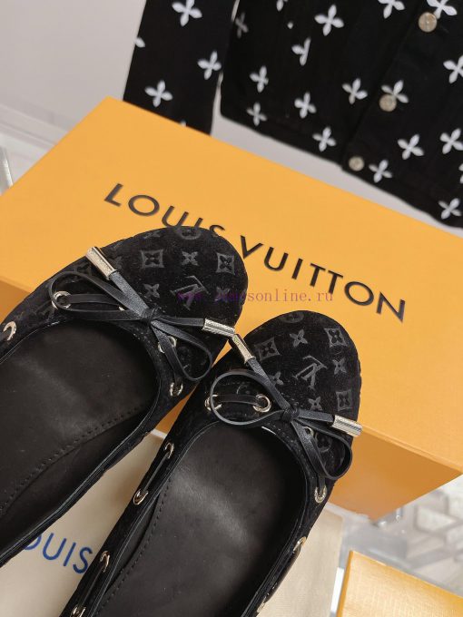 Top Quality LV Louis Vuitton 24 Spring/Summer New Bun Shoe CollectionA classic casual and ve6mfyly9m - Image 5