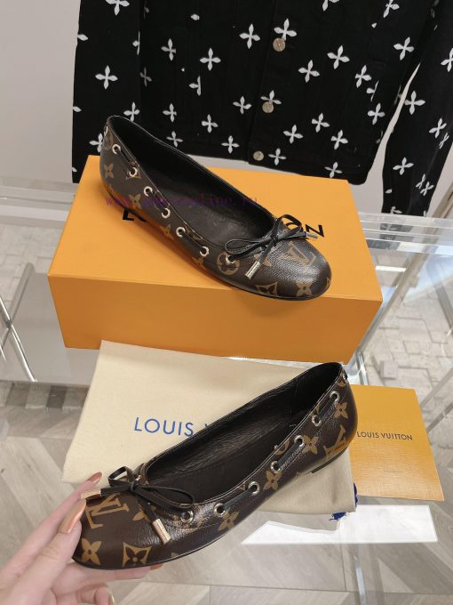 Top Quality LV Louis Vuitton 24 Spring/Summer New Bun Shoe CollectionA classic casual and veccgvar8t - Image 6