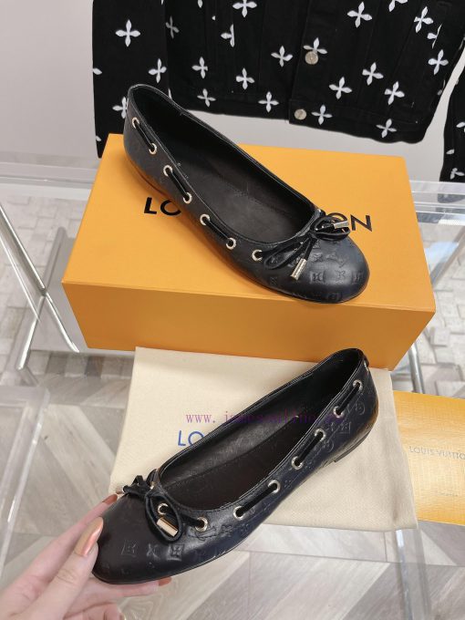 Top Quality LV Louis Vuitton 24 Spring/Summer New Bun Shoe CollectionA classic casual and ve6h0gedol - Image 6