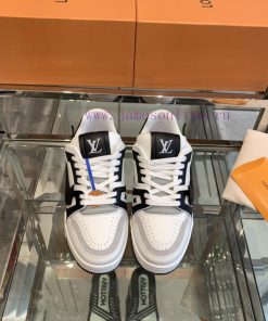 The latest couple's sports shoes from the LV 𝘁𝗿𝗮𝗶𝗻⼇𝗿 series are amazing in details and don'tpk4bdhla