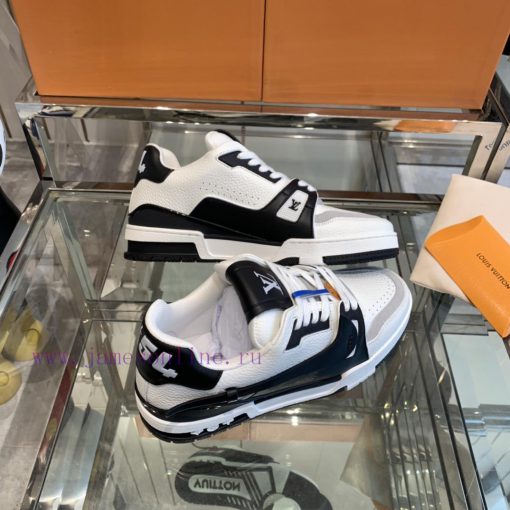 The latest couple's sports shoes from the LV 𝘁𝗿𝗮𝗶𝗻⼇𝗿 series are amazing in details and don'tpk4bdhla - Image 10