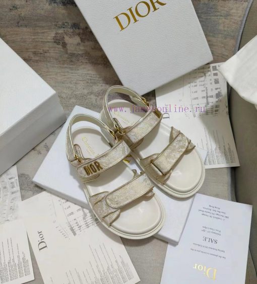 Sandals are a new product in the early spring ready to wear collection of 2024, integrating 7biolyfn - Image 2