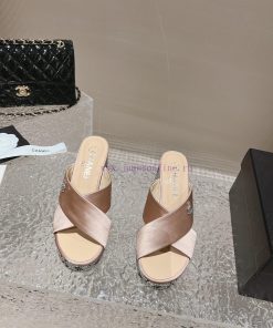 Spot sale𝐂𝐡 * 𝐧𝐞𝐥 23 Top selling productAuthentic gradeUpper silk/cowhideInner sheepskinFoothq8bftuy