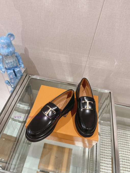 24Ss early spring new Tod's thick soled T-shaped buckle loafersThis Le Fu shoe buckle is decd7ghw8ul - Image 5