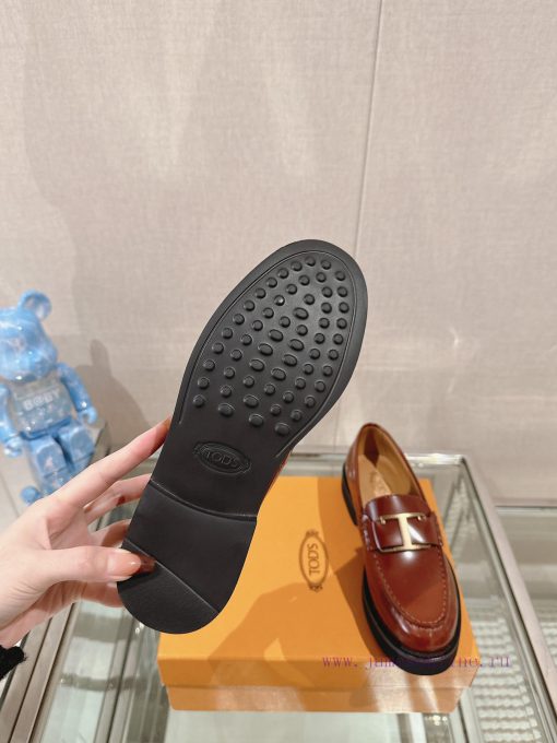 24Ss early spring new Tod's thick soled T-shaped buckle loafersThis Le Fu shoe buckle is dec3dikwsnv - Image 10