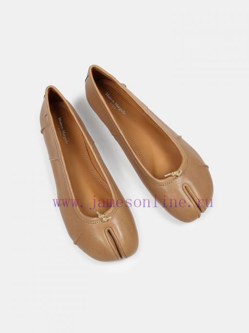 Maison Margiela 24 Early Spring New Wrinkle New Split Toe Flat Shoes, Original One to One Crhvarhy89 - Image 3