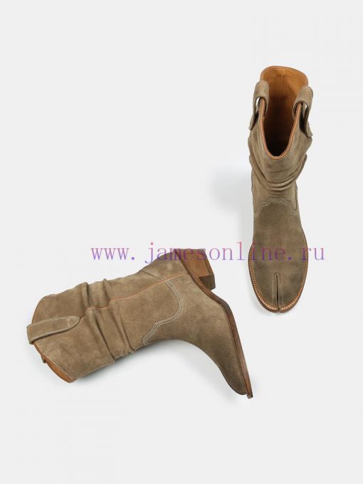 Maison Margiela's new split toe short boots for early spring 24, created one-on-one from theyjj1nh20 - Image 6