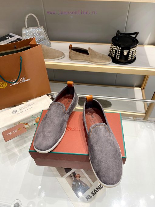 Loro Piana * purchased the original version 11 and replicated it on April 24, 1924. The exisy921fn8v - Image 2