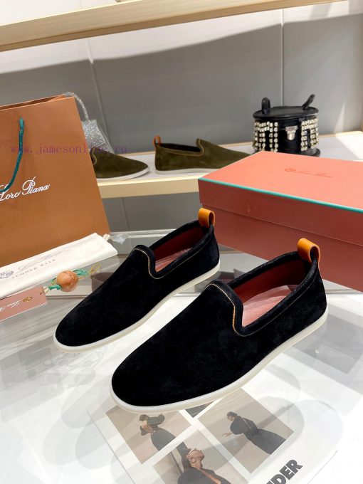 Loro Piana * purchased the original version 11 and replicated it on April 24, 1924. The exislf6le3yb - Image 4