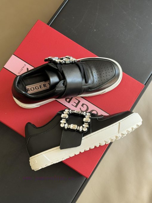 roger vivier ss24 new arrival-～RV 24 Spring/Summer Diamond Button White Shoes New ProductMadin6lm40r - Image 5