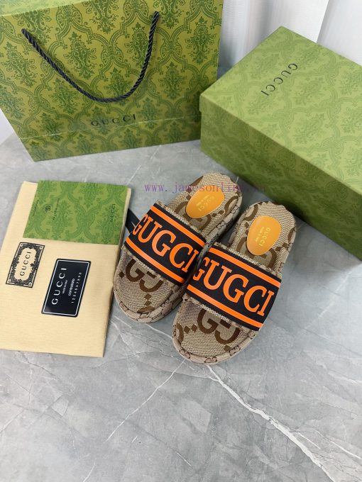 2024 GucciGucci's latest limited edition thick soled slippers of top quality are available fofnvzc58 - Image 4