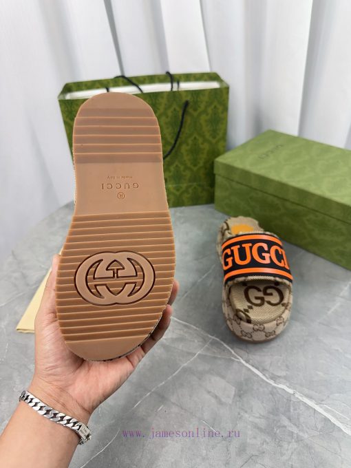 2024 GucciGucci's latest limited edition thick soled slippers of top quality are available fofnvzc58 - Image 8
