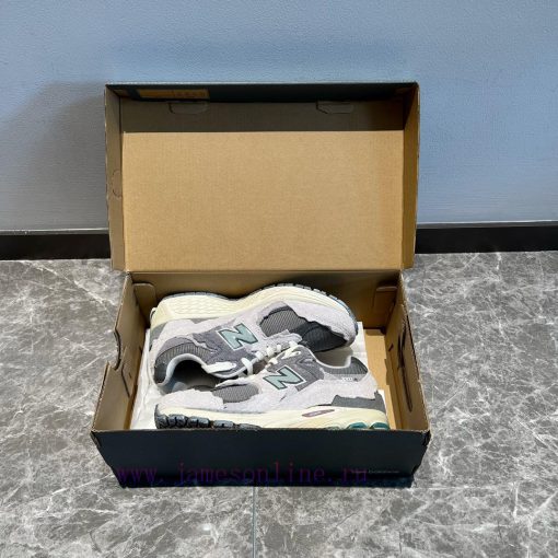 Top New Balance NB 2002R "Refined Future" Cloud Rain Grey ️ New Balance's popular shoe modelkapq9rsu