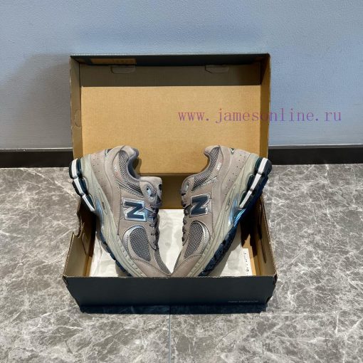 The top-level New Balance NB 2002R Classic Grey MADE series MR2002, which was first releasedsr2w6e5e - Image 6