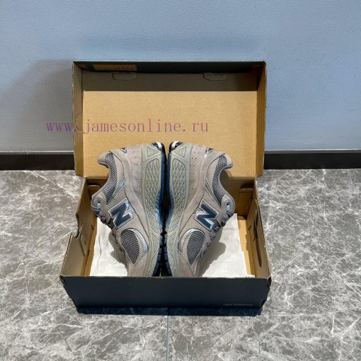 The top-level New Balance NB 2002R Classic Grey MADE series MR2002, which was first releasedsr2w6e5e - Image 8