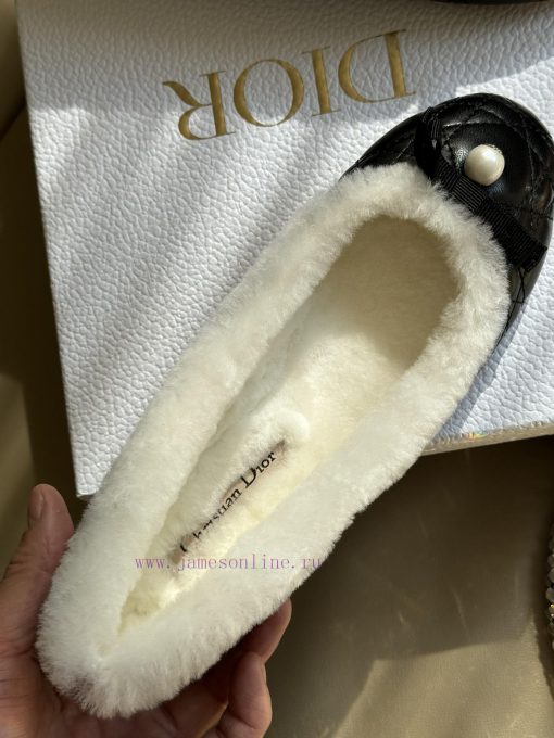 Dior SS24 Princess ShoesIt's absolutely stunning, princess exclusive shoesThe inner fur is iy33wkf72 - Image 7