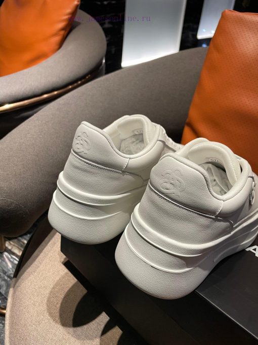 ANN DEMEUEMEES * * * New Products 𝟐𝟒𝐀𝐖Thick soled retro white shoes come with a 6cm height imi48ol4q - Image 10