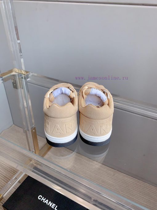 Chanel's new punched solid color casual board shoes are classic and versatileUpper, cow suedmftjcsj5 - Image 9