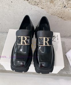 The row's new lace up loafers combine beauty and practicality, providing a super comfortablezzozj02c