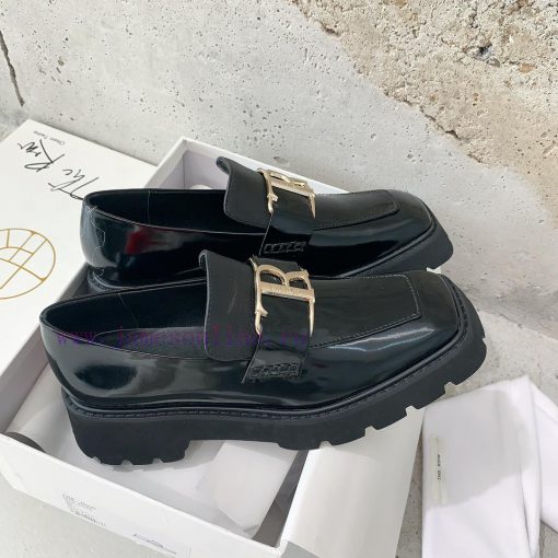 The row's new lace up loafers combine beauty and practicality, providing a super comfortablezzozj02c - Image 6