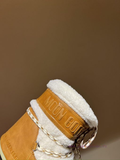 The mostForget about UGG, trendy people are wearing Moon Boot snow bootsIf you find it diffifqogt6nr - Image 5