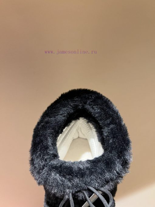The mostForget about UGG, trendy people are wearing Moon Boot snow bootsIf you find it diffiuza0vu84 - Image 7