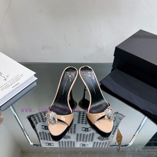 Giuseppe Zanotti - SS2024 New Spring and Summer Collection Diamond Button Single Shoes/Slippwqa8axkg - Image 2