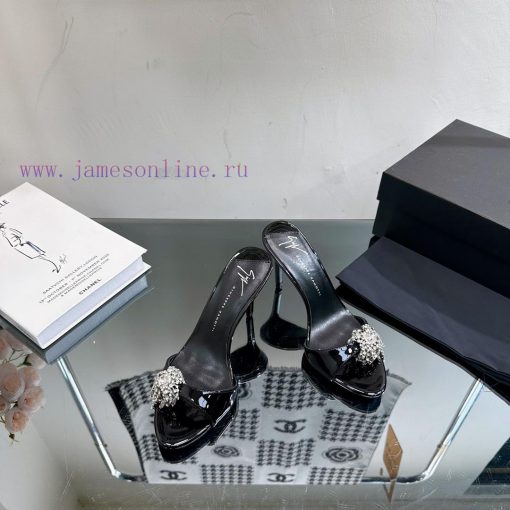 Giuseppe Zanotti - SS2024 New Spring and Summer Collection Diamond Button Single Shoes/Slippb2wae1bk - Image 2