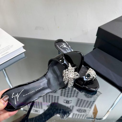Giuseppe Zanotti - SS2024 New Spring and Summer Collection Diamond Button Single Shoes/Slippb2wae1bk - Image 4