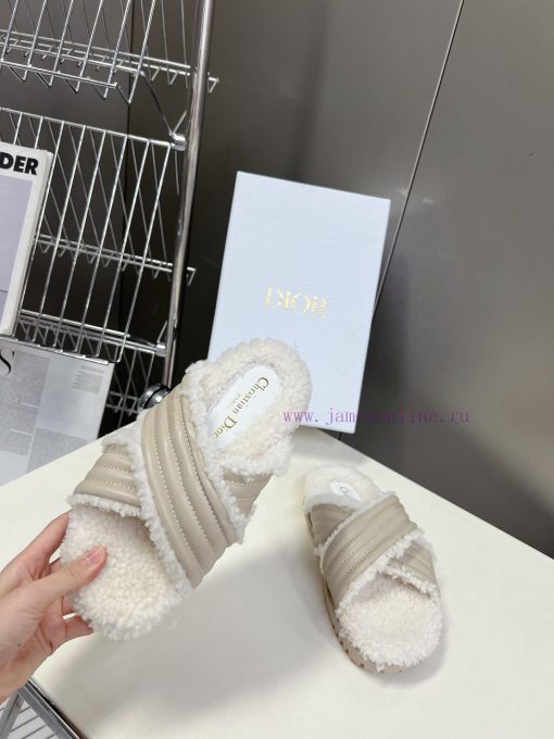 Dior spring and summer sandals are full of celebrities, internet celebrities, and grass plan8o11mpzy - Image 5