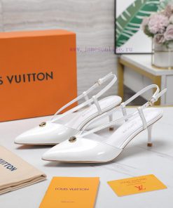 LV | Louis Vuitton🧡 2024 Early Spring New Top Model ️Key pointed single shoe hard goods are kclr3zy3