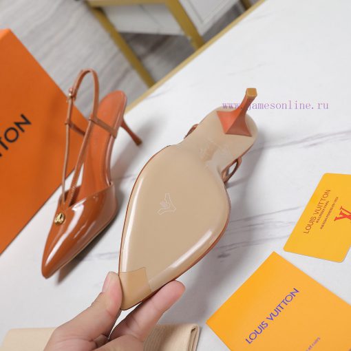 LV | Louis Vuitton🧡 2024 Early Spring New Top Model ️Key pointed single shoe hard goods are kpmrb8xc - Image 3
