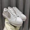 Burberry's latest release of 5 colors for sports and leisureBurberry's latest 2023 fashion sdiyykjn4