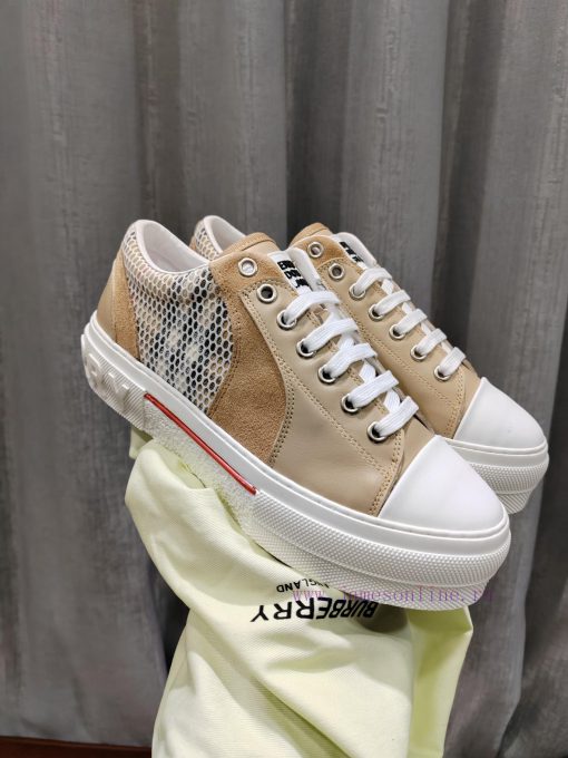 Burberry's latest release of 5 colors for sports and leisureBurberry's latest 2023 fashion sedud0vpv - Image 3