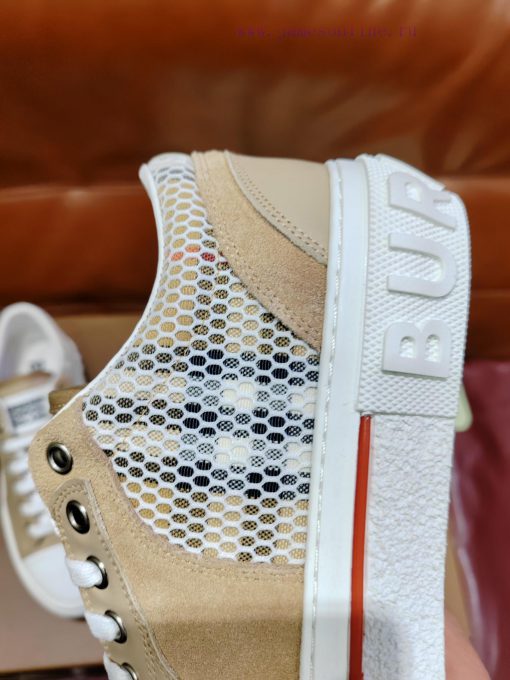 Burberry's latest release of 5 colors for sports and leisureBurberry's latest 2023 fashion sedud0vpv - Image 5